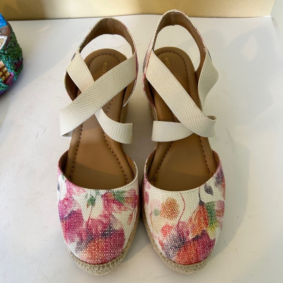 Easy Spirit Espadrille Wedge Sandals Floral Print Ankle Strap Size 7M - Picture 1 of 8